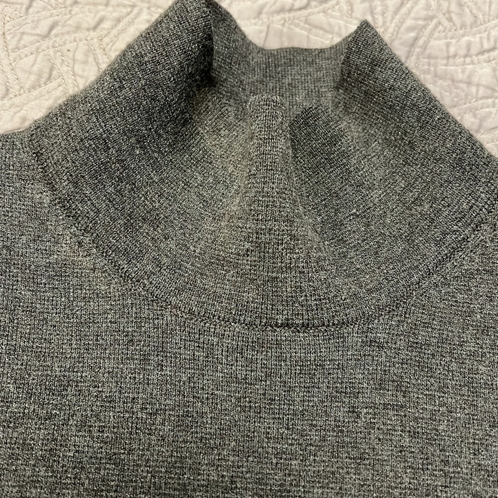 🟢 BUNDLE SALE 2 for $20 - ANN TAYLOR perfect condition Top - Picture 4 of 11